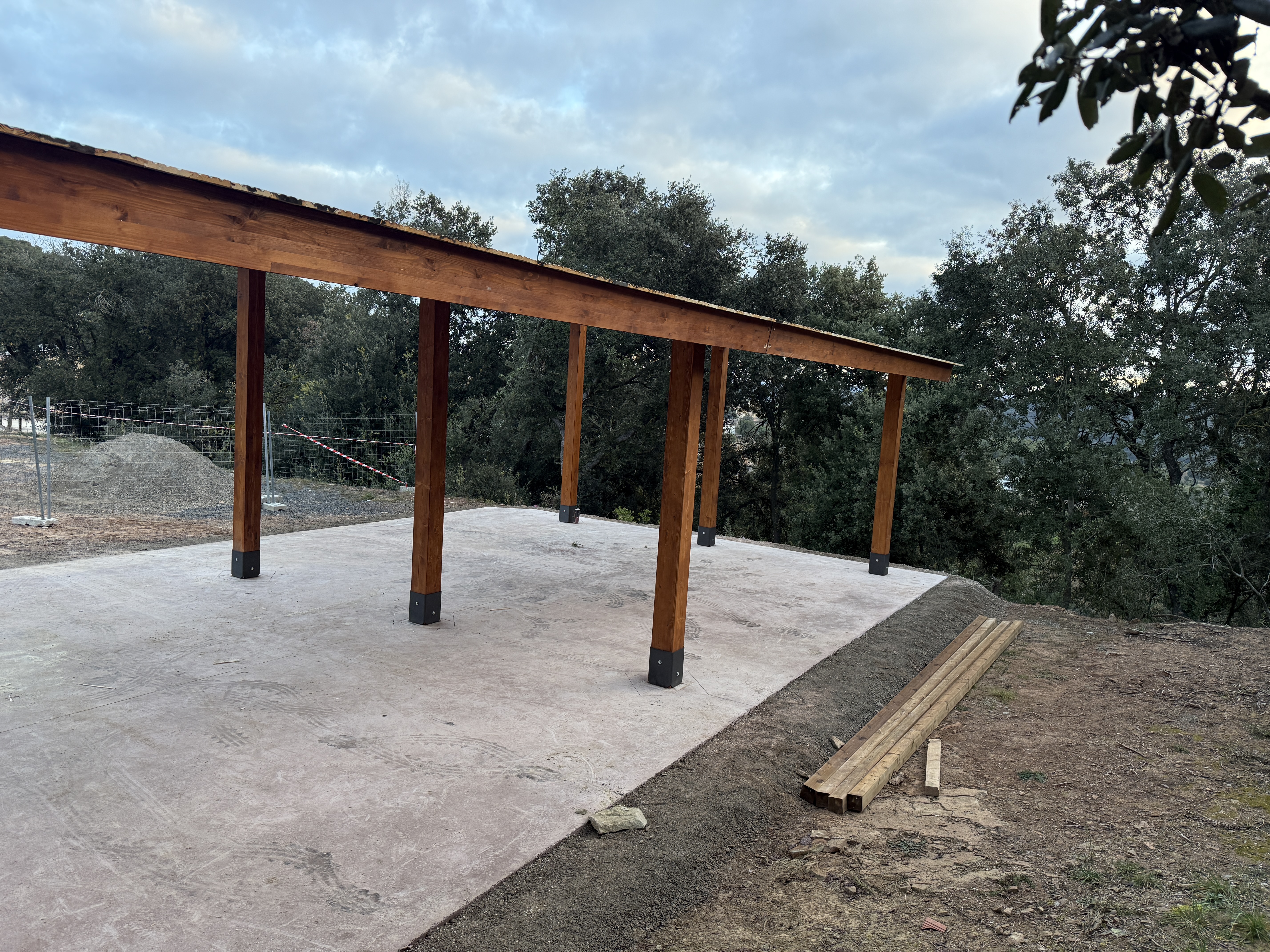 Marquesina per aparcament de cotxes